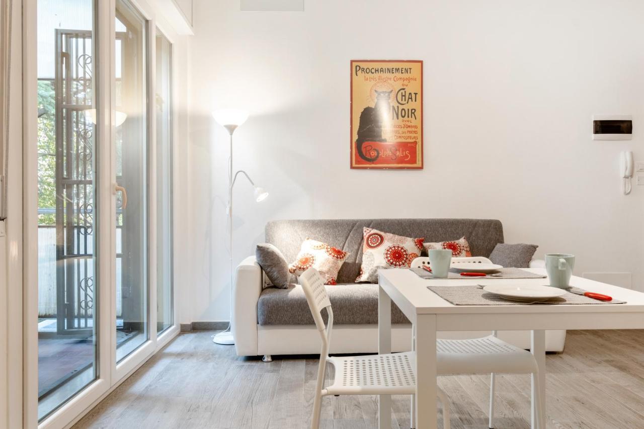 בולוניה Giardini Margherita Monolocale Con Balcone מראה חיצוני תמונה